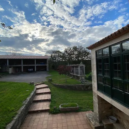 Casa De Lorenzo * Silleda